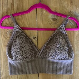 Elegant Lace Bralette in Brown